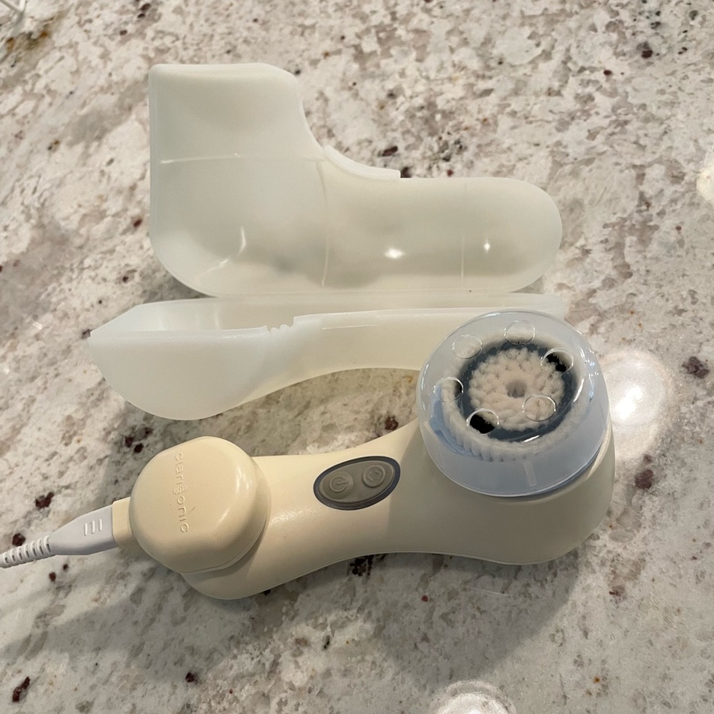 Clarisonic Mia 2 FOR PARTS